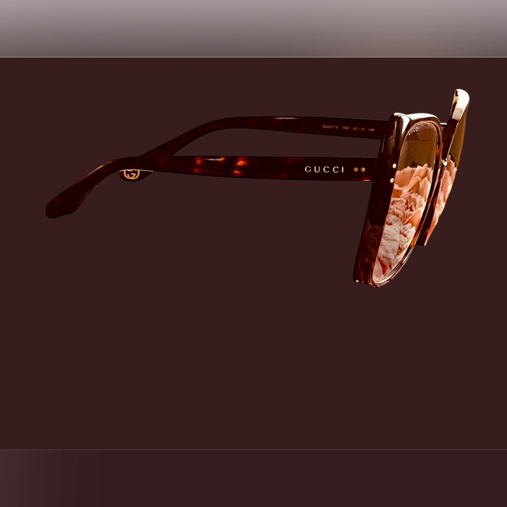 GUCCI Brown Gradient Turquoise-002 Butterfly Ladies Sunglasses | OS | Preowned - Picture 1 of 15